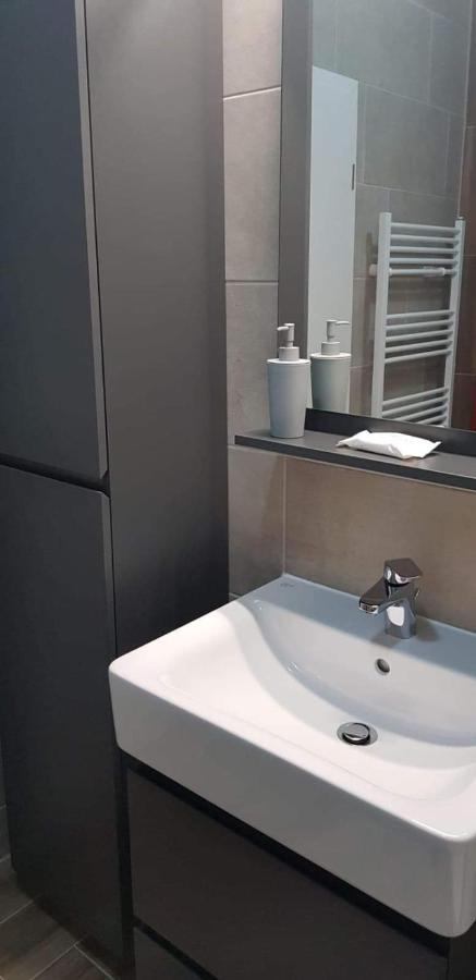Apartament Modern Ioan Popasu Apartamento Braşov Exterior foto